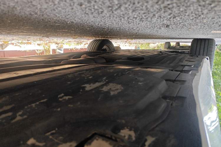 Used BMW X7 2022 xDrive40i Luxury M Sport Package Chassis Rear Left