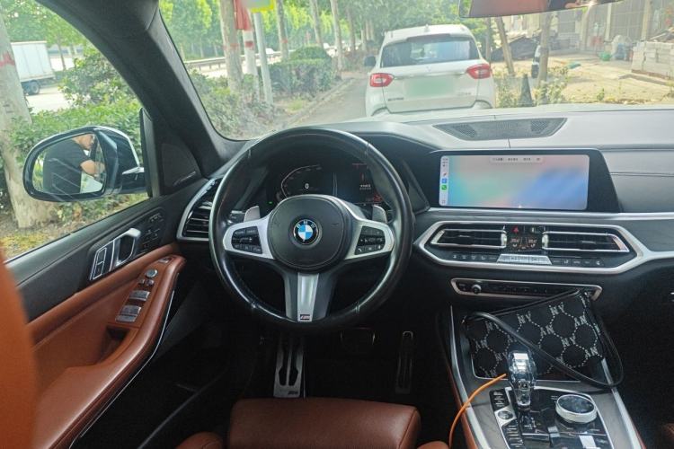 Used BMW X7 2022 xDrive40i Luxury M Sport Package Steering Wheel