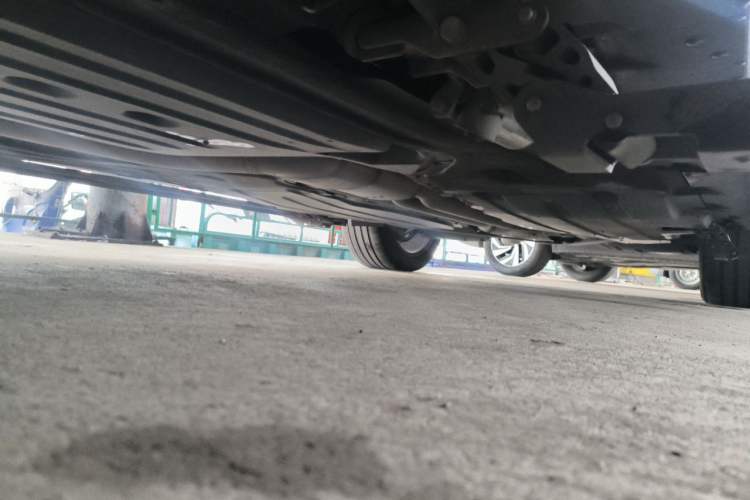 Used BMW X7 2023 xDrive40i Luxury M Sport Package Chassis Front Left