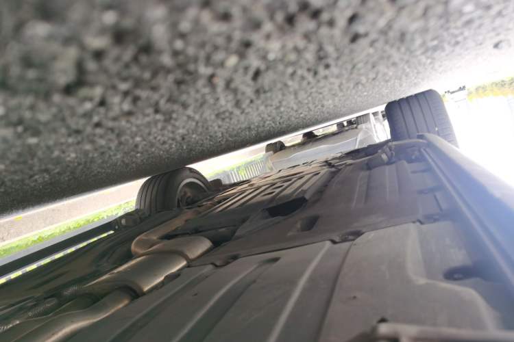 Used BMW X7 2023 xDrive40i Luxury M Sport Package Chassis Rear Left