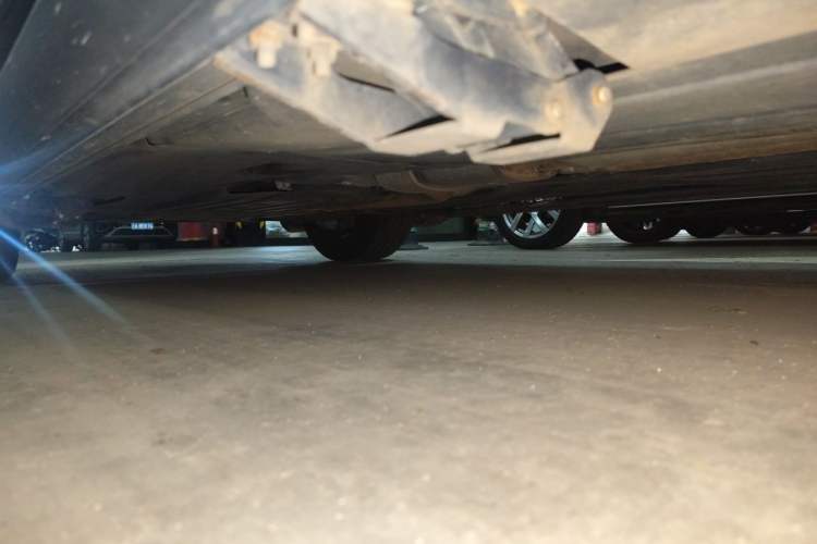 Used BMW X7 2023 xDrive40i Luxury M Sport Package Chassis Rear Left