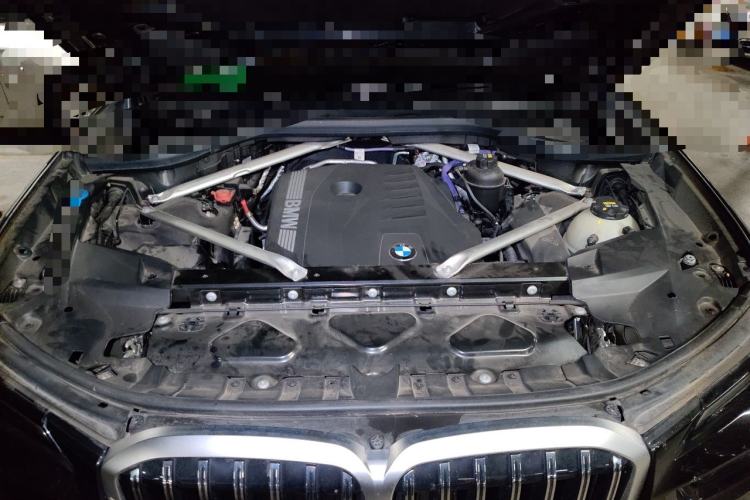 Used BMW X7 2023 xDrive40i Luxury M Sport Package Engine Bay