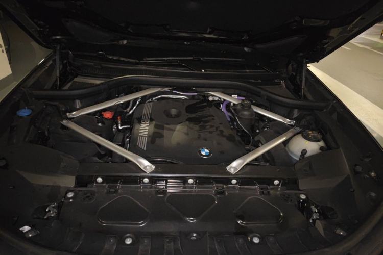Used BMW X7 2023 xDrive40i Luxury Package with Leading Features Engine Bay