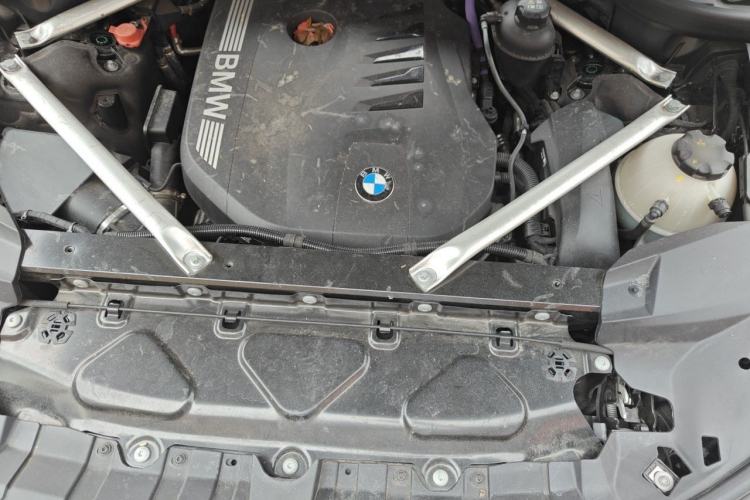 Used BMW X7 2023 xDrive40i Luxury Package with Leading Features Engine Bay