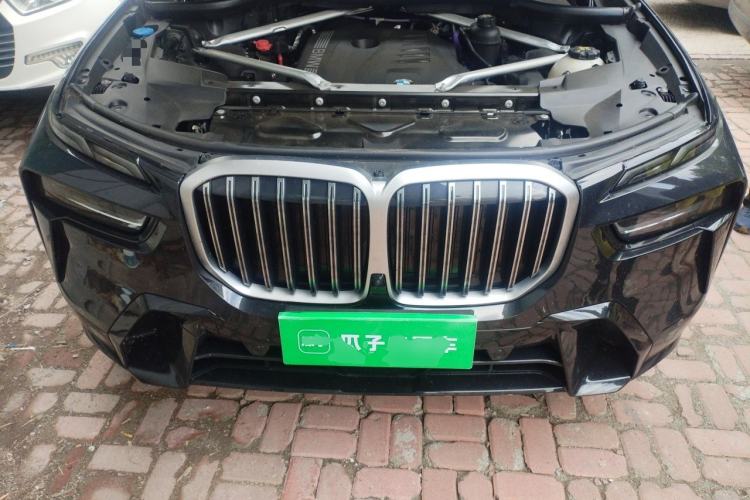 Used BMW X7 2023 xDrive40i Luxury M Sport Package Engine Bay