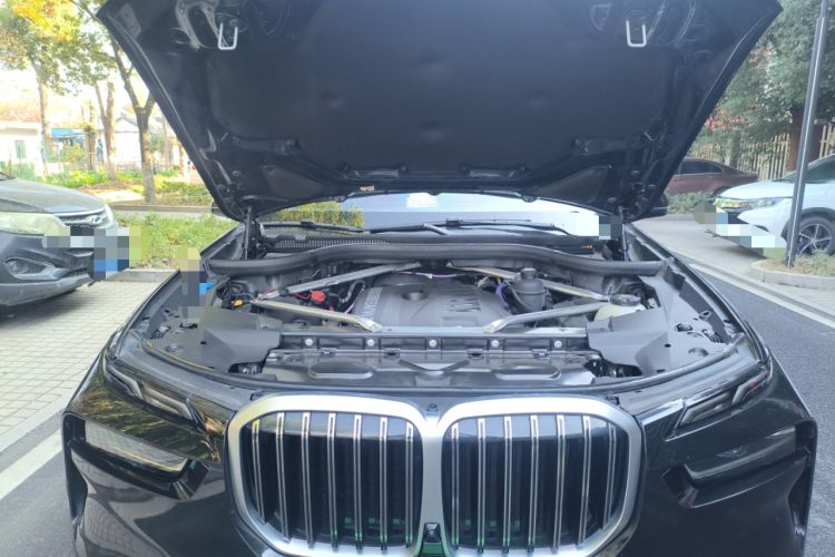 Used BMW X7 2023 xDrive40i Luxury Package with Leading Features Engine Bay
