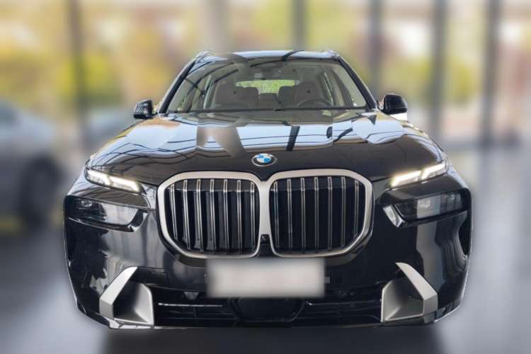 Used BMW X7 2023 xDrive40i Luxury Package with Leading Features Exterior 1