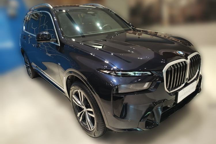Used BMW X7 2023 xDrive40i Luxury M Sport Package Exterior 1