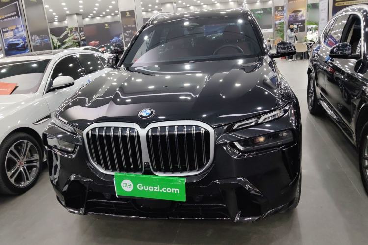 Used BMW X7 2023 xDrive40i Luxury M Sport Package Exterior 1