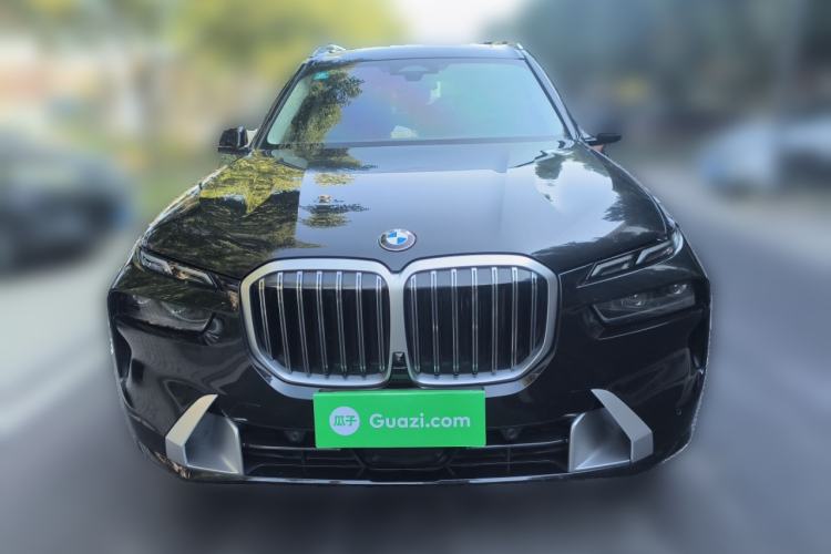 Used BMW X7 2023 xDrive40i Luxury Package with Leading Features Exterior 1