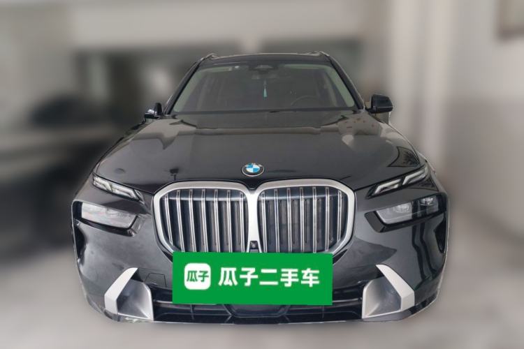 Used BMW X7 2023 xDrive40i Luxury Package with Leading Features Exterior 1