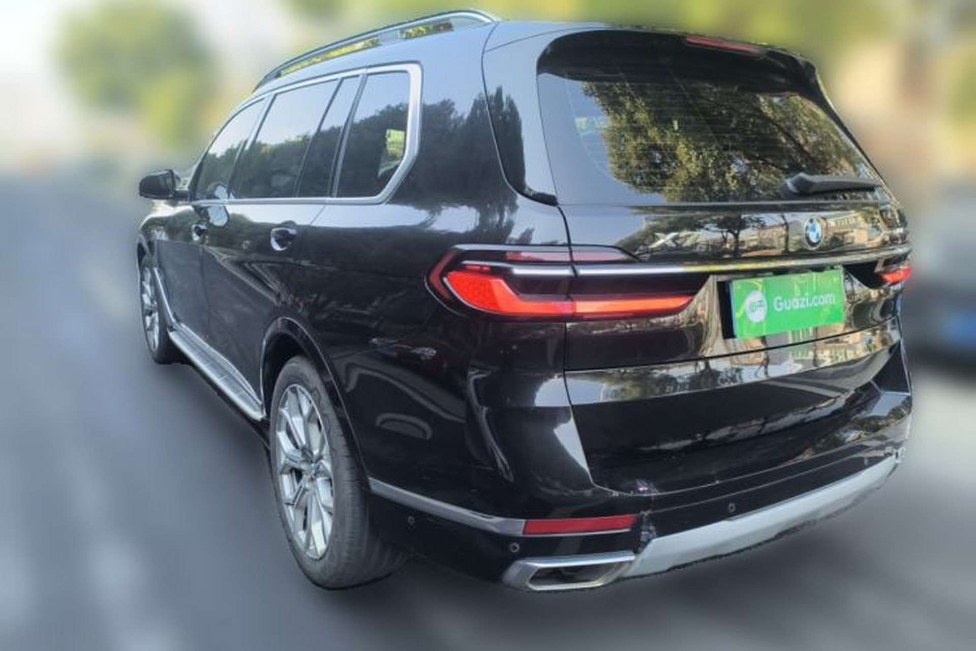 Used BMW X7 2023 xDrive40i Luxury Package with Leading Features Exterior 3
