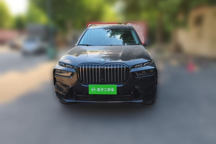 Used BMW X7 2023 xDrive40i Luxury Package with Leading Features Front