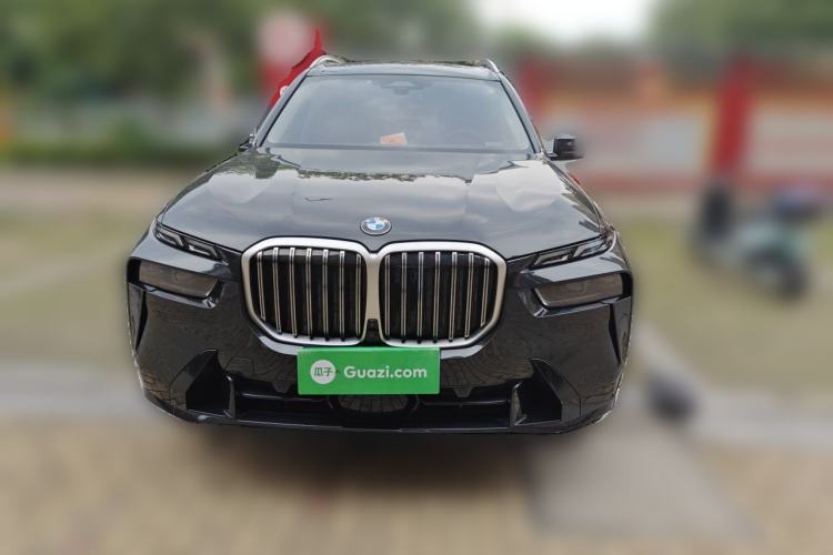 Used BMW X7 2023 xDrive40i Luxury Package with Leading Features Front