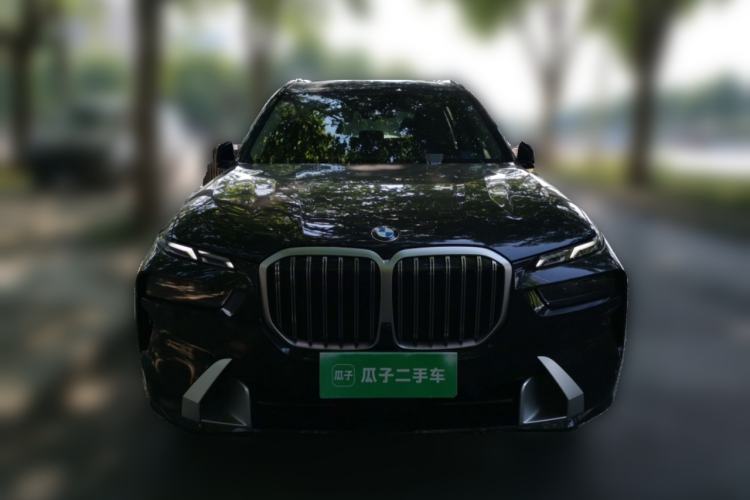 Used BMW X7 2023 xDrive40i Luxury Package with Leading Features Front