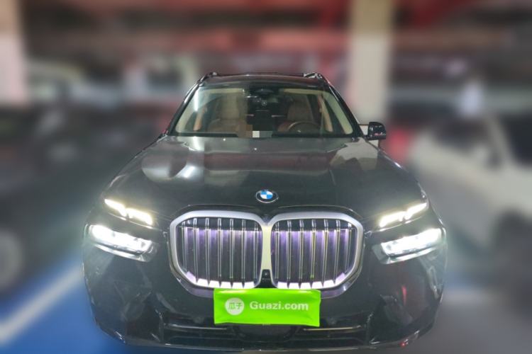 Used BMW X7 2023 xDrive40i Luxury Package with Leading Features Front