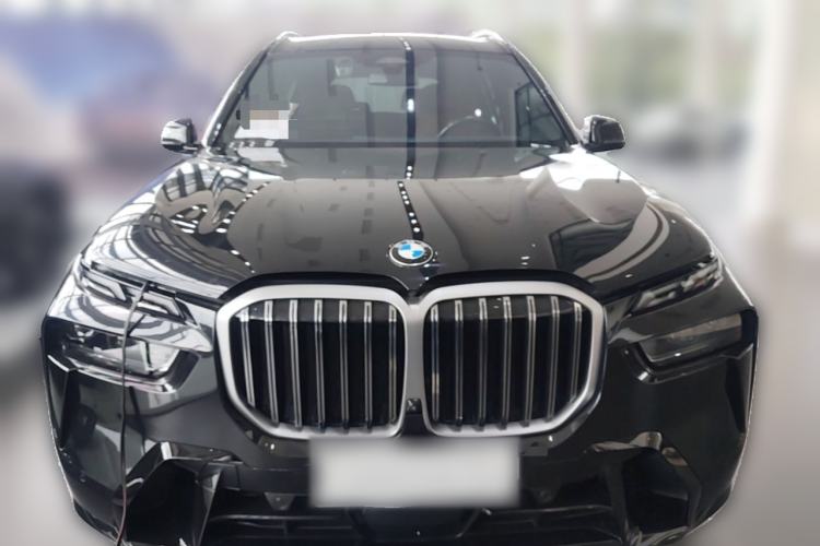 Used BMW X7 2023 xDrive40i Luxury M Sport Package Front