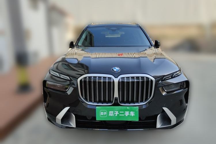 Used BMW X7 2023 xDrive40i Luxury Package with Leading Features Front