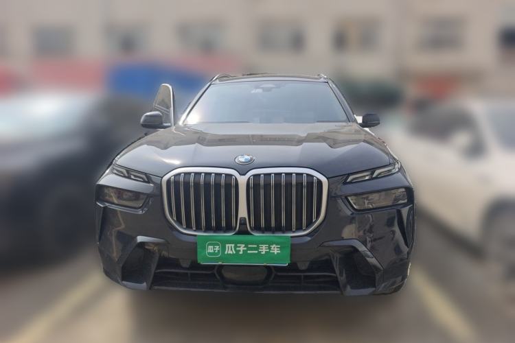 Used BMW X7 2023 xDrive40i Luxury Package with Leading Features Front