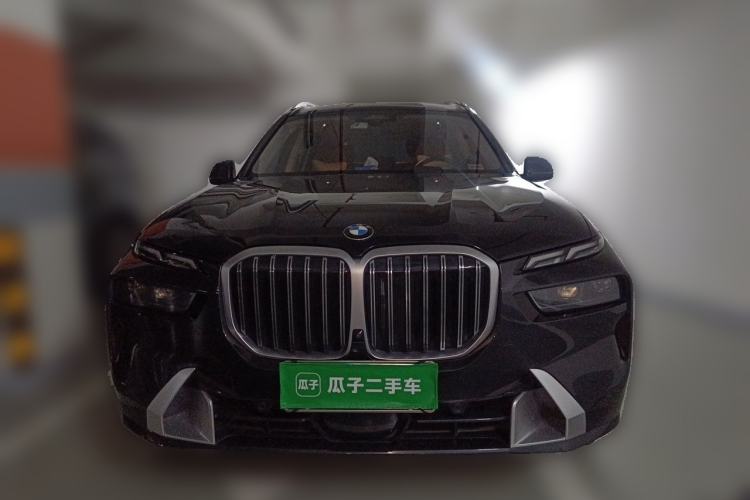 Used BMW X7 2023 xDrive40i Luxury Package with Leading Features Front