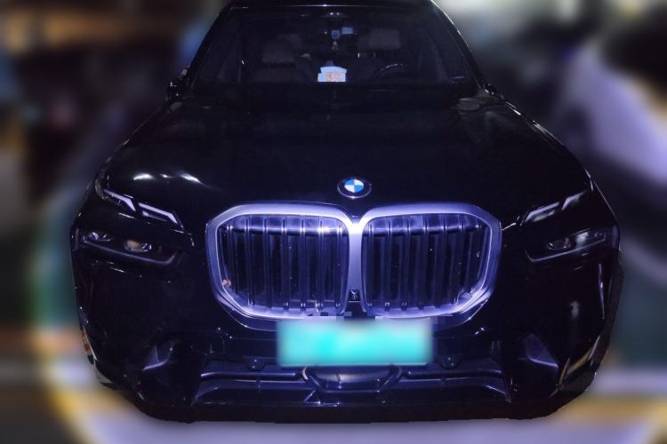 Used BMW X7 2023 xDrive40i Luxury M Sport Package Front