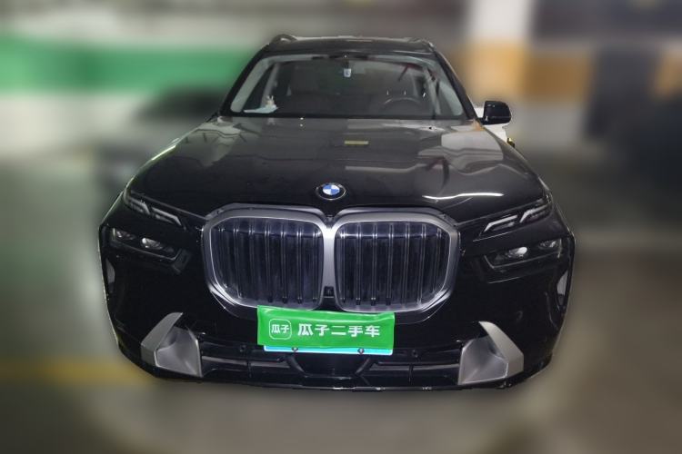 Used BMW X7 2023 xDrive40i Luxury Package with Leading Features Front