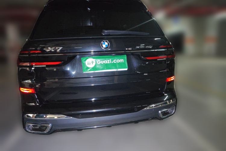 Used BMW X7 2023 xDrive40i Luxury M Sport Package Rear