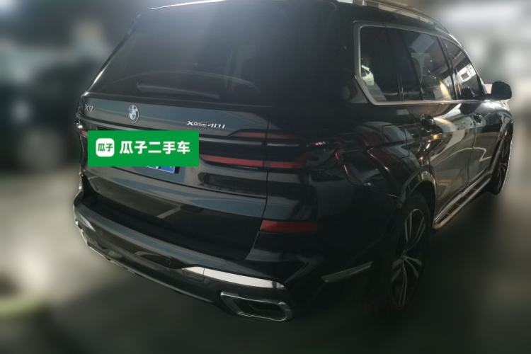 Used BMW X7 2023 xDrive40i Luxury M Sport Package Rear Left 45 Deg