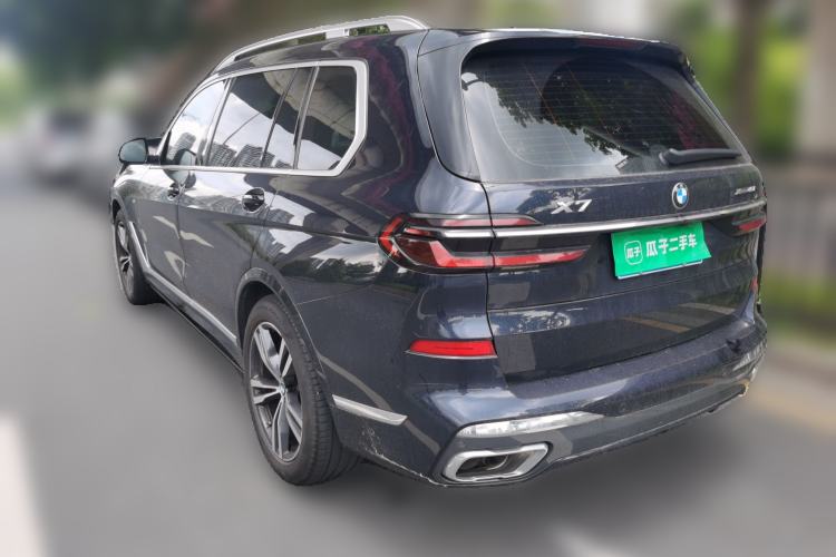 Used BMW X7 2023 xDrive40i Luxury M Sport Package Rear Left 45 Deg