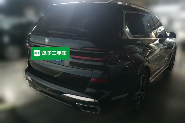 Used BMW X7 2023 xDrive40i Luxury M Sport Package Rear