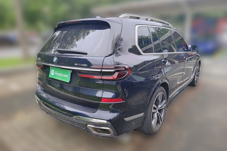 Used BMW X7 2023 xDrive40i Luxury M Sport Package Rear Right 45 Deg