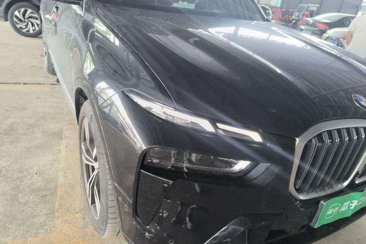 Used BMW X7 2023 xDrive40i Luxury M Sport Package Right Front Headlight