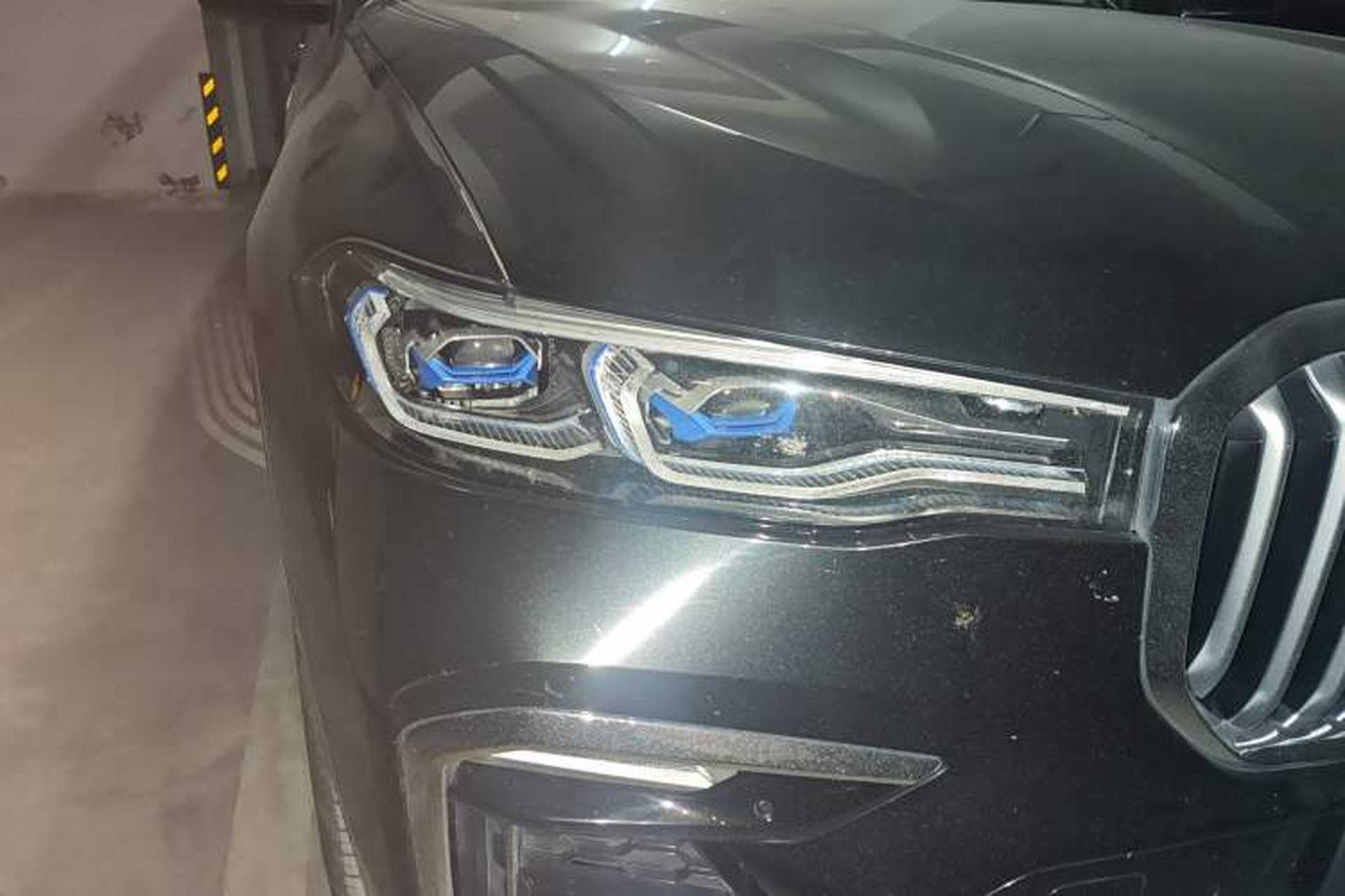 Used BMW X7 2023 xDrive40i Executive M Sport Package Right Front Headlight