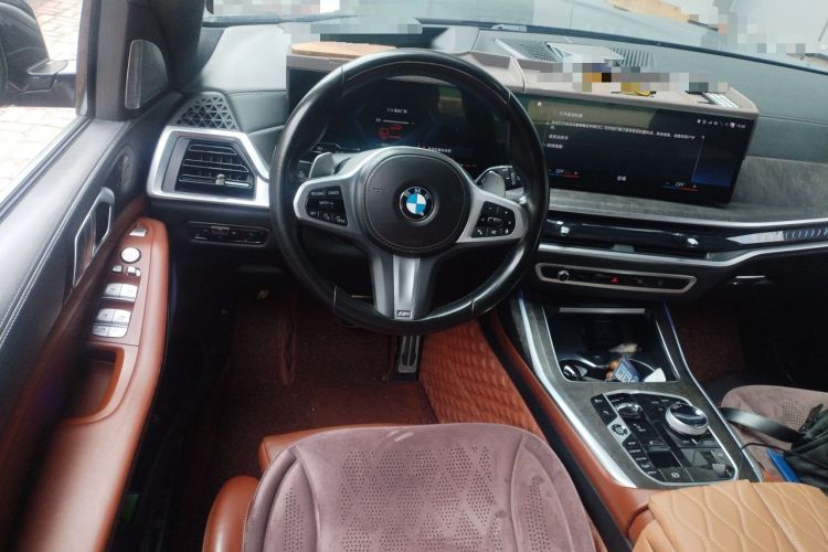Used BMW X7 2023 xDrive40i Luxury M Sport Package Steering Wheel