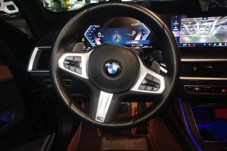 Used BMW X7 2023 xDrive40i Luxury M Sport Package Steering Wheel