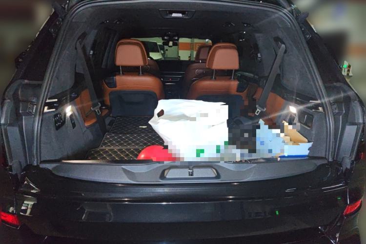 Used BMW X7 2023 xDrive40i Luxury M Sport Package Trunk