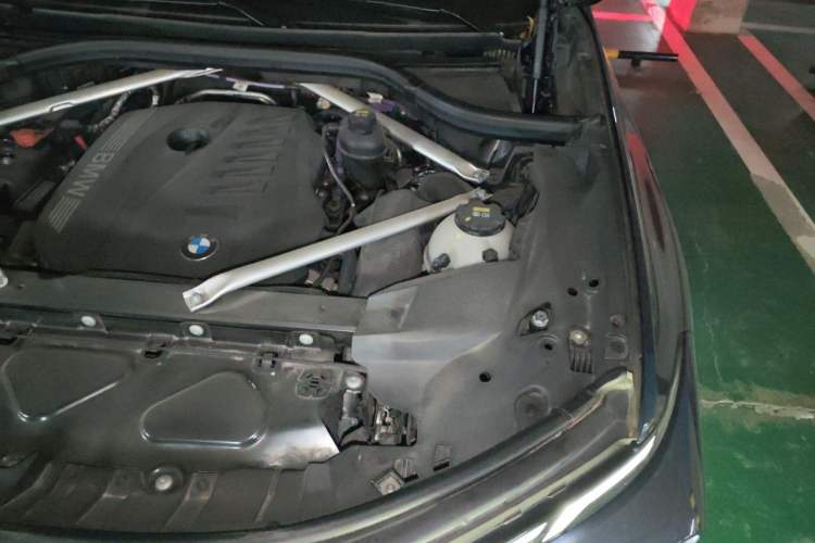 Used BMW X7 2023 xDrive40i Luxury Package with Leading Features Engine Bay Left