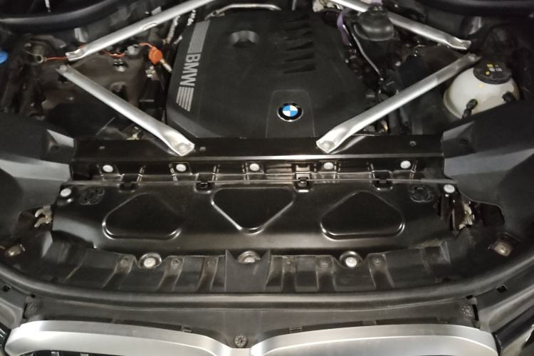 Used BMW X7 2023 xDrive40i Executive M Sport Package Engine Bay