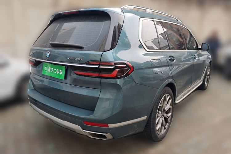 Used BMW X7 2023 xDrive40i Luxury Package with Leading Features Exterior 5
