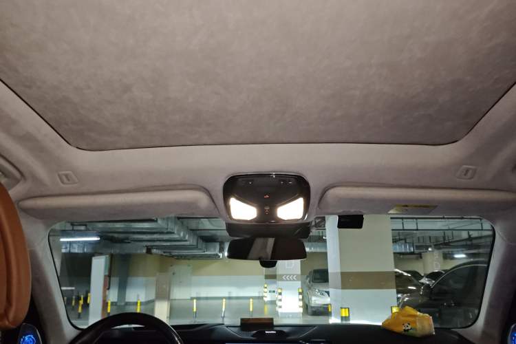 Used BMW X7 2023 xDrive40i Executive M Sport Package Headliner