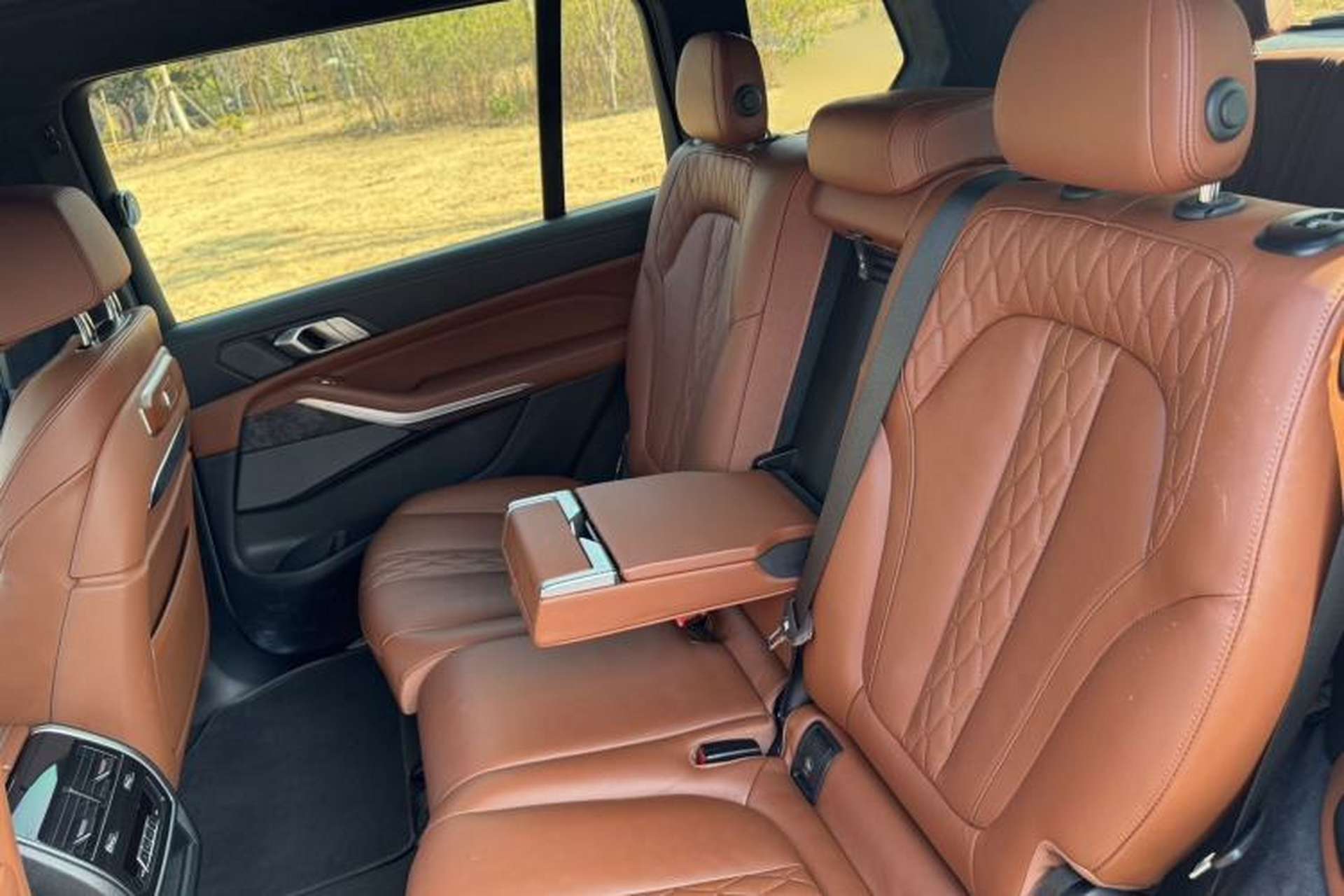 Used BMW X7 2023 xDrive40i Luxury M Sport Package Interior 5
