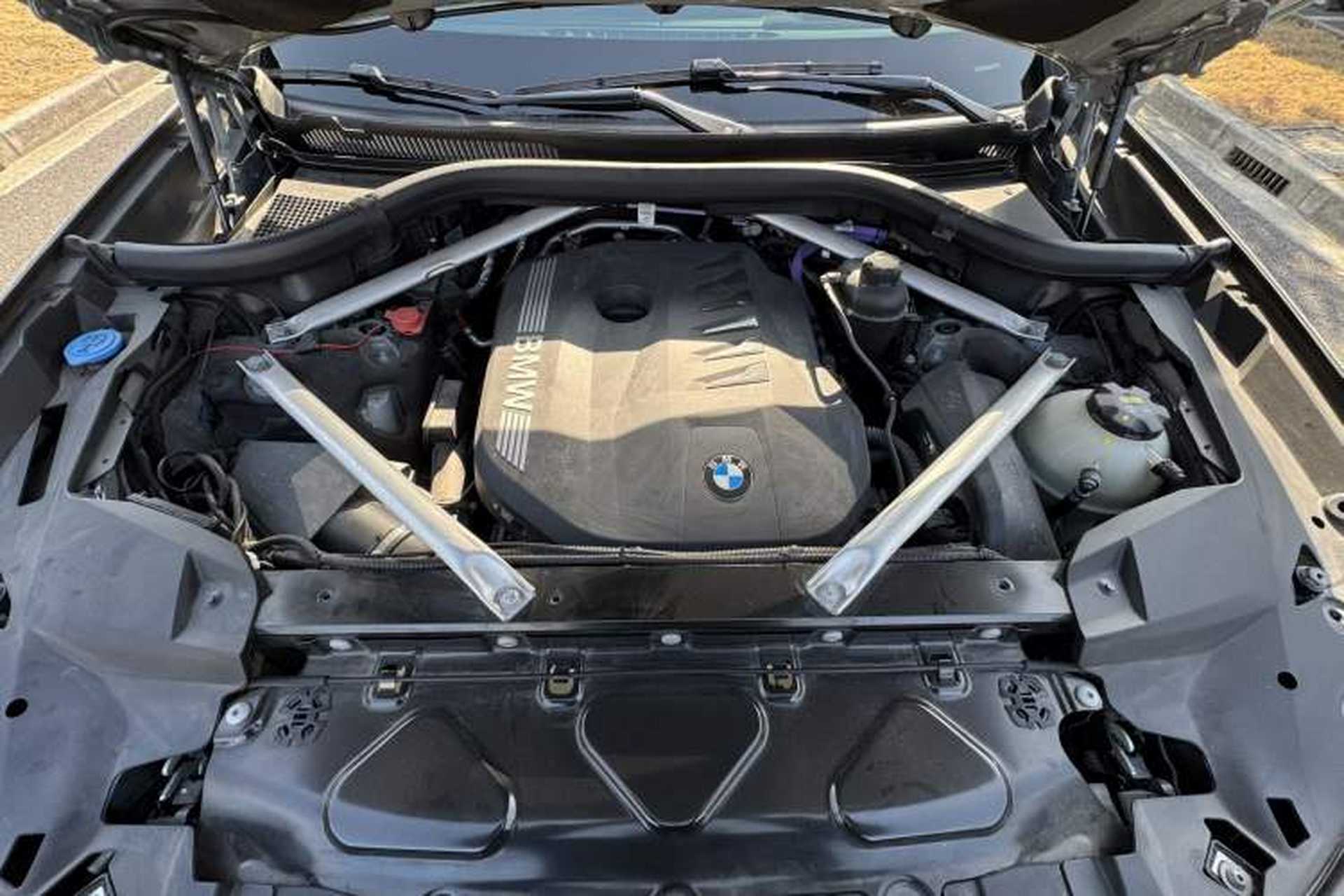 Used BMW X7 2023 xDrive40i Luxury M Sport Package Interior 6