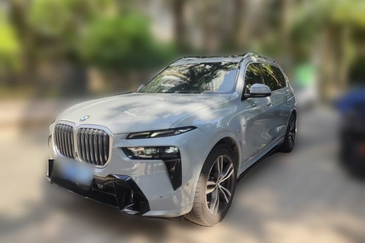 BMW X7 2023 xDrive40i Luxury Package with Leading Features d’occasion Guazi used car, China used car export, Used car for sale, Used cars, Cheapest cars for sale