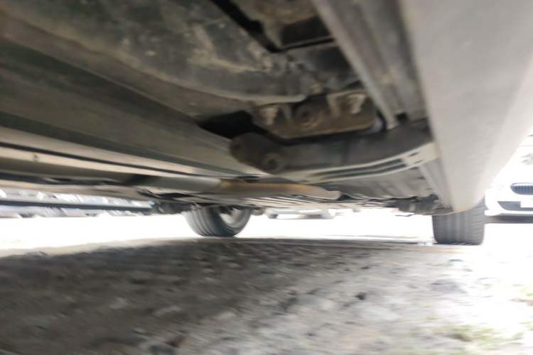 Used BMW X7  Chassis Rear Right