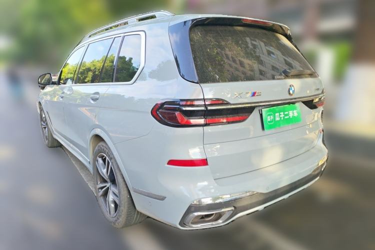 Used BMW X7 2023 xDrive40i Luxury M Sport Package Rear Left 45 Deg