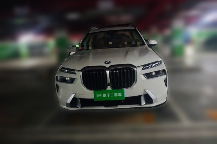 Used BMW X7  Front