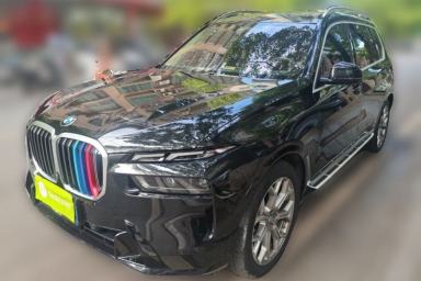 Used BMW X7 2024 xDrive40i Luxury Package – Leading Model