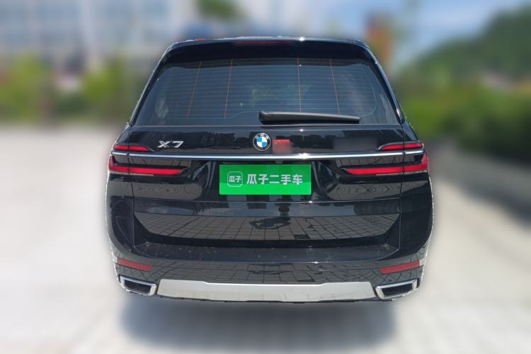 Used BMW X7 2024 xDrive40i Luxury Package – Leading Model Rear