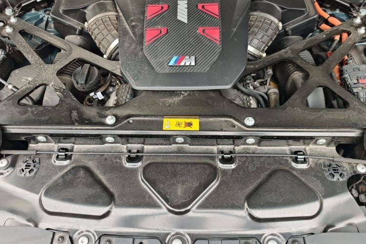 Used BMW XM 2023 Basic Model Engine Bay