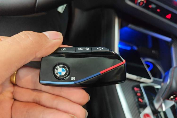 Used BMW XM 2023 50e Vehicle Key